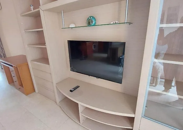 Esplanada Apartment, No Single Men Apartman *