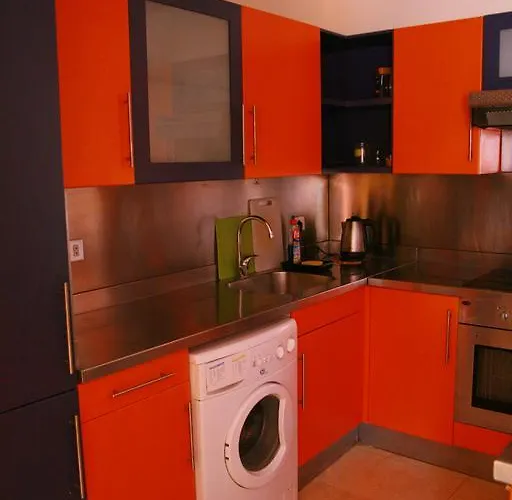 Esplanada Apartment, No Single Men Gurdaka