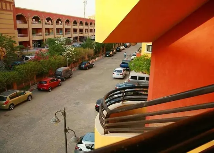 Apartman Esplanada Apartment, No Single Men Gurdaka
